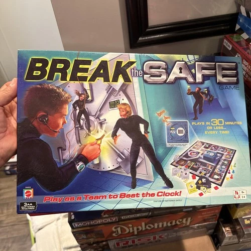 Vintage 2003 Break the Safe Mattel Board Game 100% Complete Works & looks great