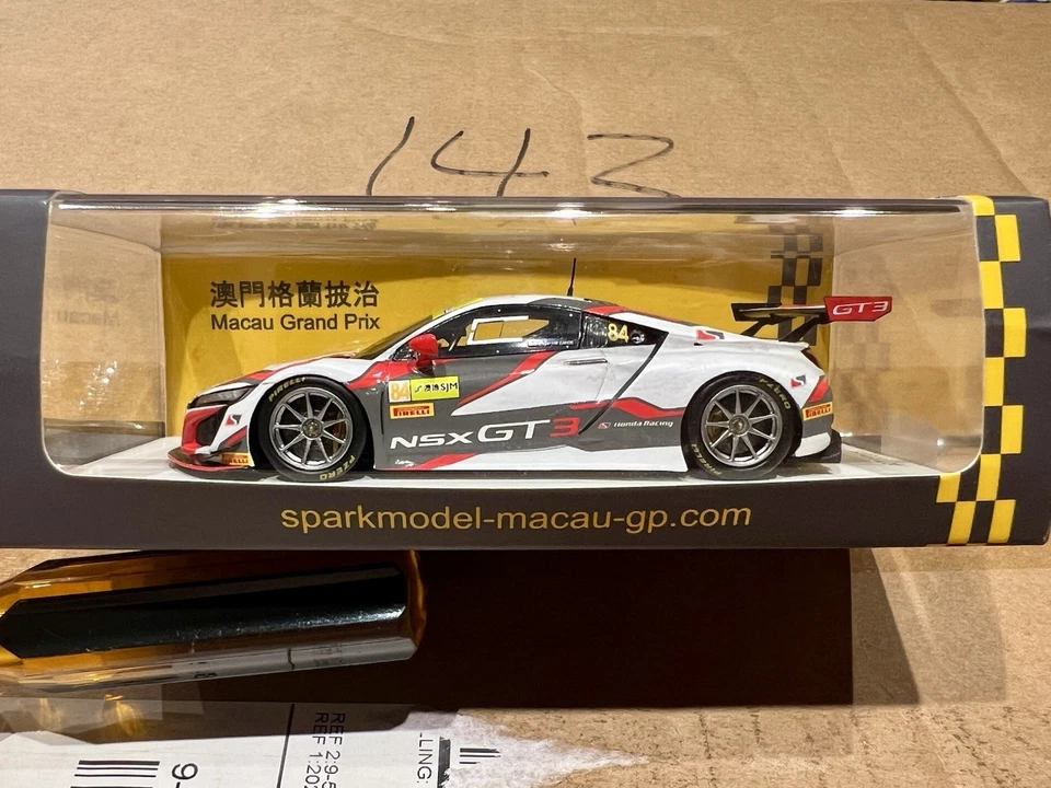 Honda Acura NSX GT3 Spark 1/43 Racing #84 GT World Cup Macau Grand Prix GP 2017 - Image 3 of 4