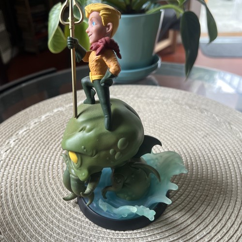 Aquaman & Cthulhu Q-Fig Max SDCC exclusivo de Quantum Mechanix - Imagen 4 de 7