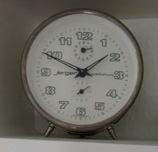 Sehr alter Jerger Wecker, mechanisch, antik Vintage clock &bull; Betboj