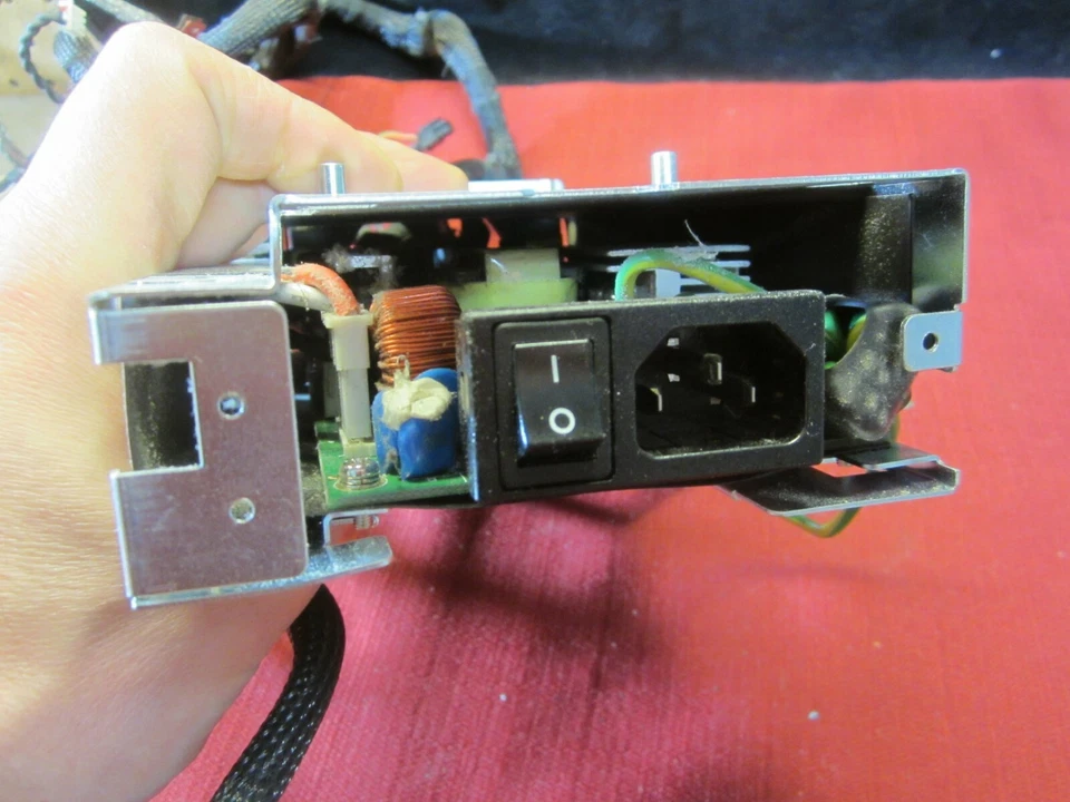 Smart Technologies Unifi 35 Replacement Primary Power Supply w Cabling - Image 3 of 4