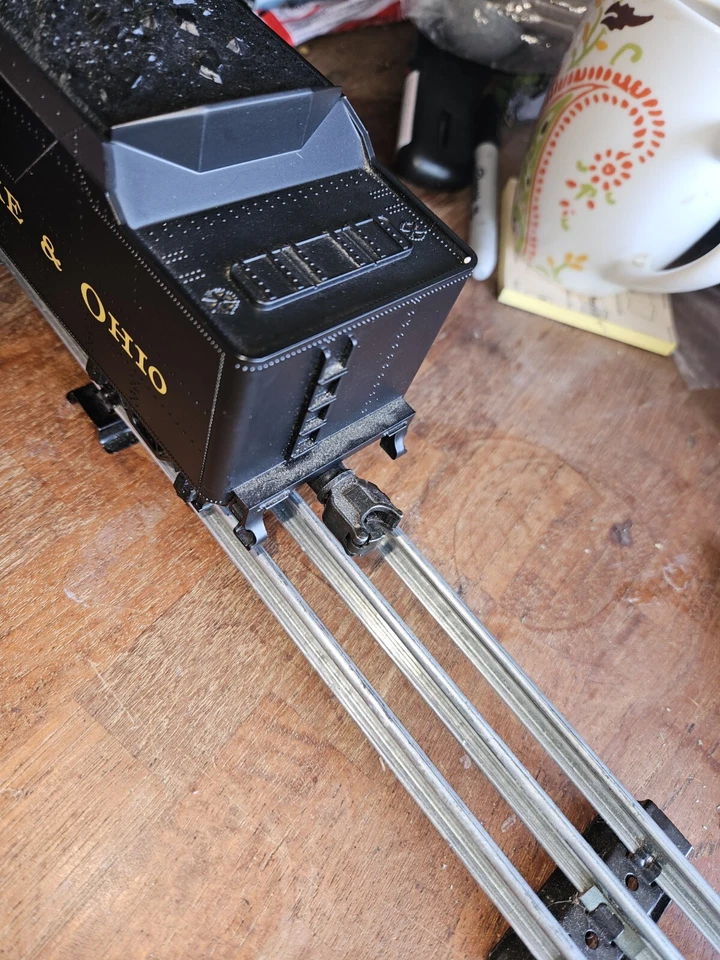 RAILKING MTH CHESAPEAKE AND OHIO STEAM ENGINE AND TENDER, NOS, SEE TEST VIDEO - Image 4 of 4