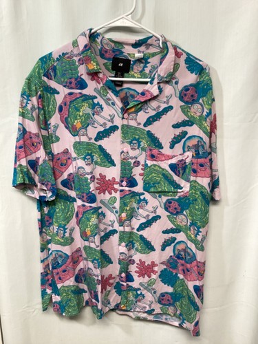 H&M, Cartoon Network (H&M) Pink Large Viscose Short Sleeve Button Up B15