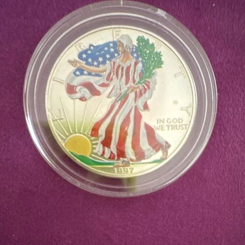 U.S. Mint American Eagle 1997 1 oz .999 Fine Silver Colorized Coin in Capsule