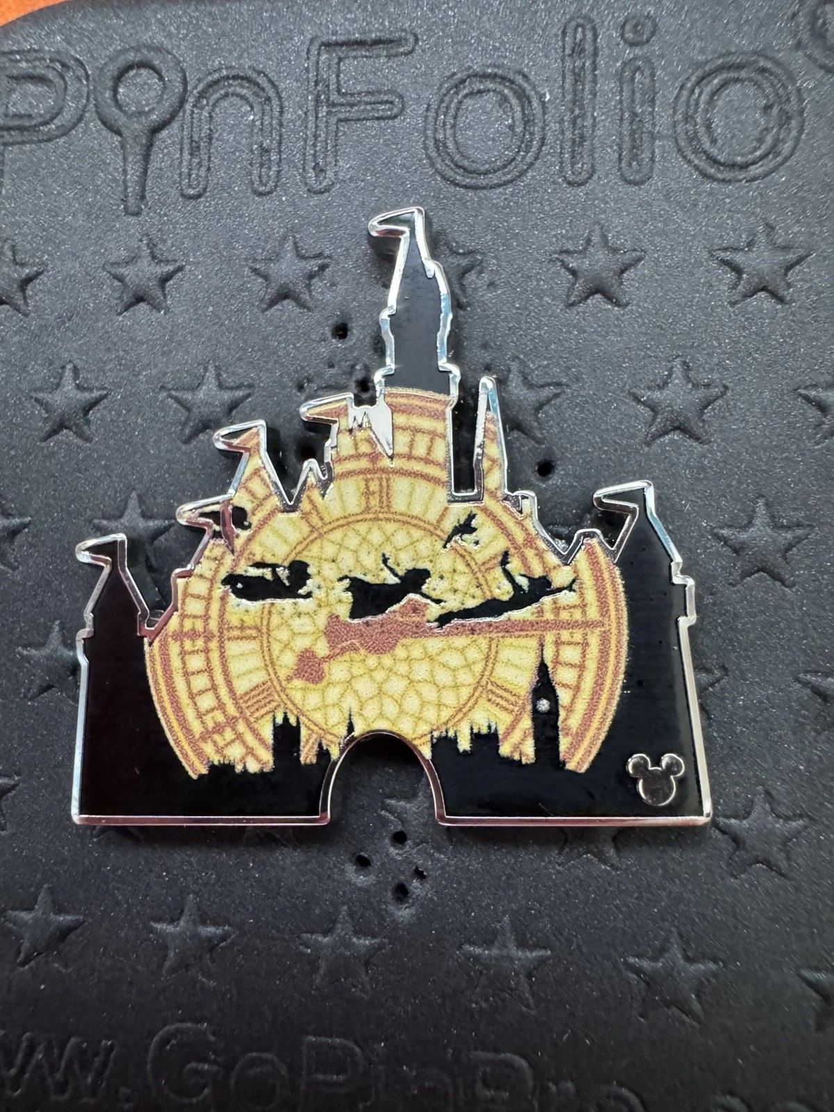 2026 DISNEYLAND HIDDEN DISNEY MICKEY MYSTERY PIN CASTLE PETER PAN