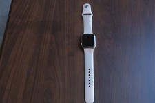 Apple Watch Series 5 40mm GPS and Cellular