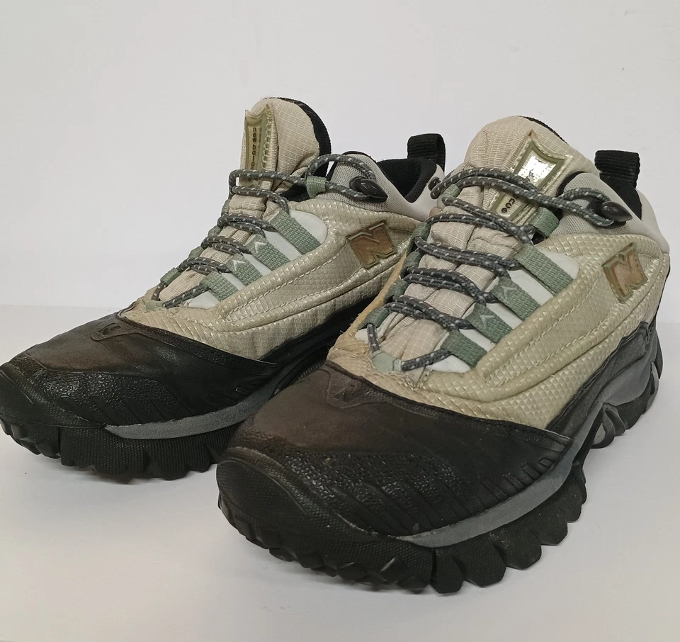 New Balance 900 女式远足运动鞋 6 码非常好 — 第 3/4 张图片