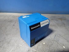 HONEYWELL RM7890B1014 BURNER CONTROL  09251530484