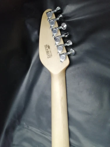 VOX MK5MINI Used Poplar body Maple neck Purple Heart fingerboard w/Soft case - Picture 3 of 7