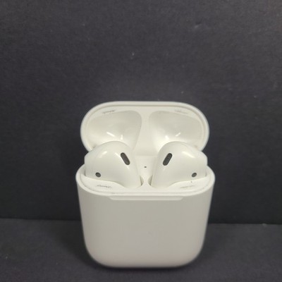 Apple AirPods 2nd Generation with Charging Case A1602 A2032 A2031  Genuine Apple