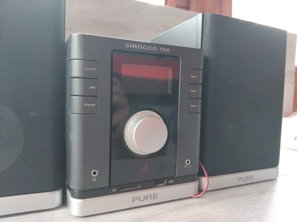 Pure Sirocco 150 Micro HiFi System CD DAB IPod Dock very good condition - Image 4 of 4