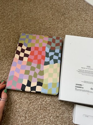 Apple iPad Air (5th Gen, 64GB) + Apple Pencil (2nd gen) HARDLY