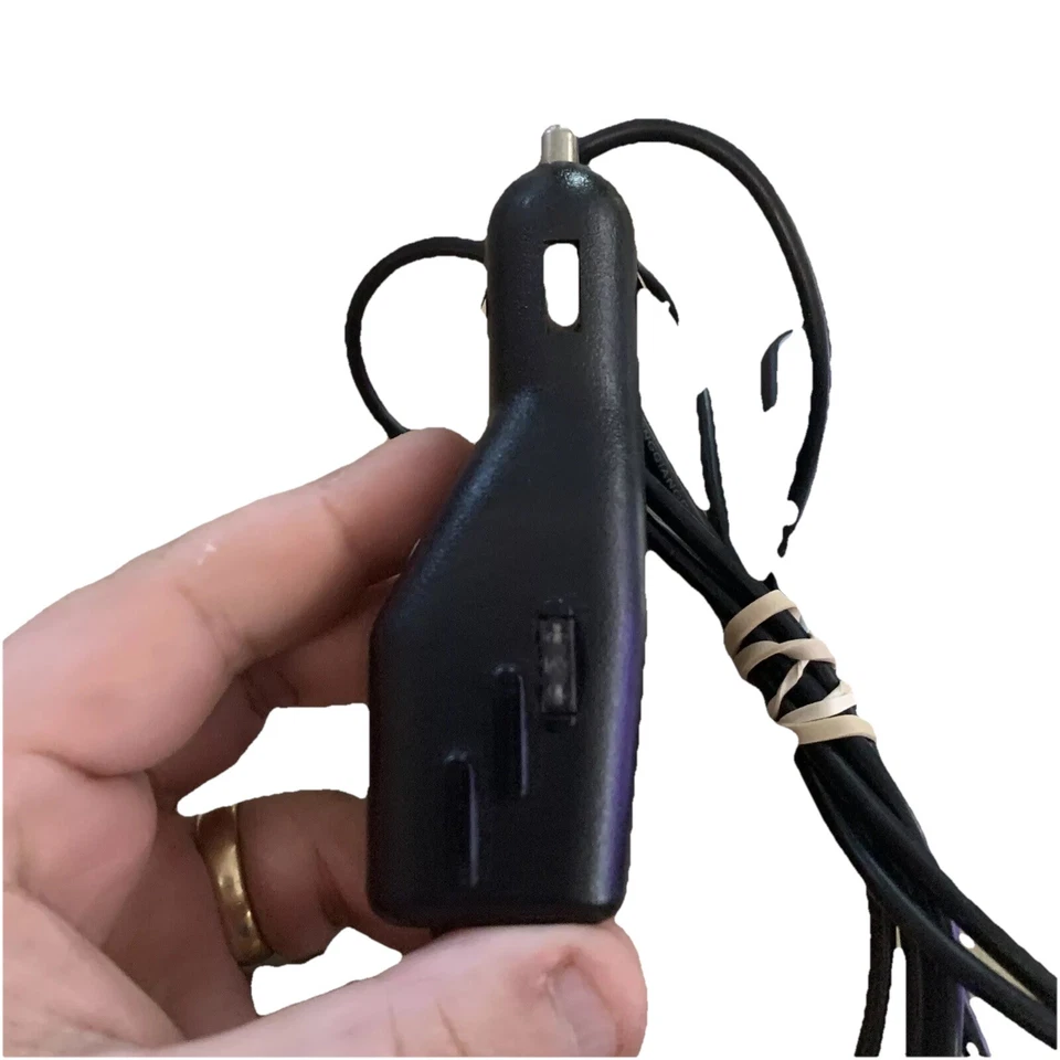 TomTom | GO GPS | Model:630 |  Turns On/Untested | Charger Included - Image 3 of 4