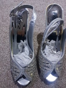 diamond sandals for wedding