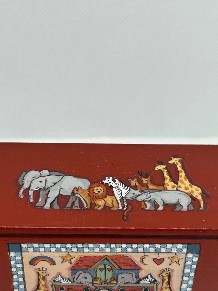 Hermosa alfombra Hemy escala 1:12 miniatura arca de Noé cofre Foto 3 de 4