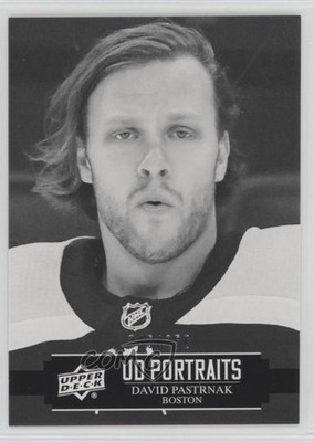 2021-22 Upper Deck Series 1 UD Portraits Black & White 45/250 David Pastrnak 2vh