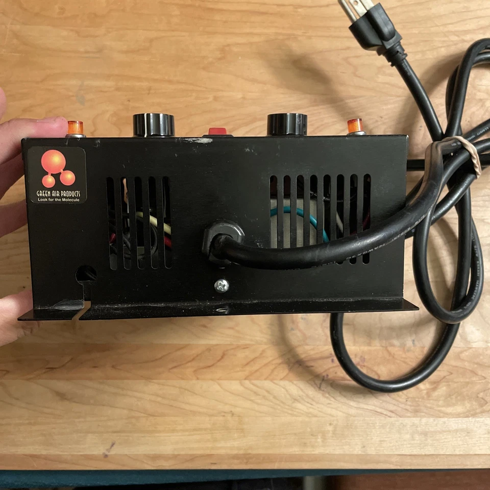 Controlador atmosférico (enfriamiento y deshumidificación) Green Air Products modelo CT-DH-3P Foto 2 de 4