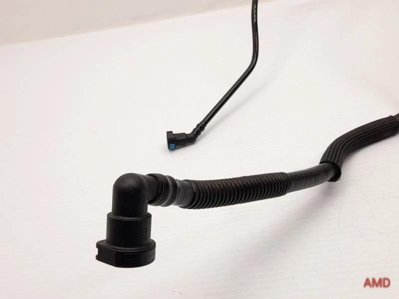 2010 BMW 335xi 335i N54 N55 Turbo E90 E92 Fuel Tank Vent Pipe Set 16137170661 - Image 2 of 4