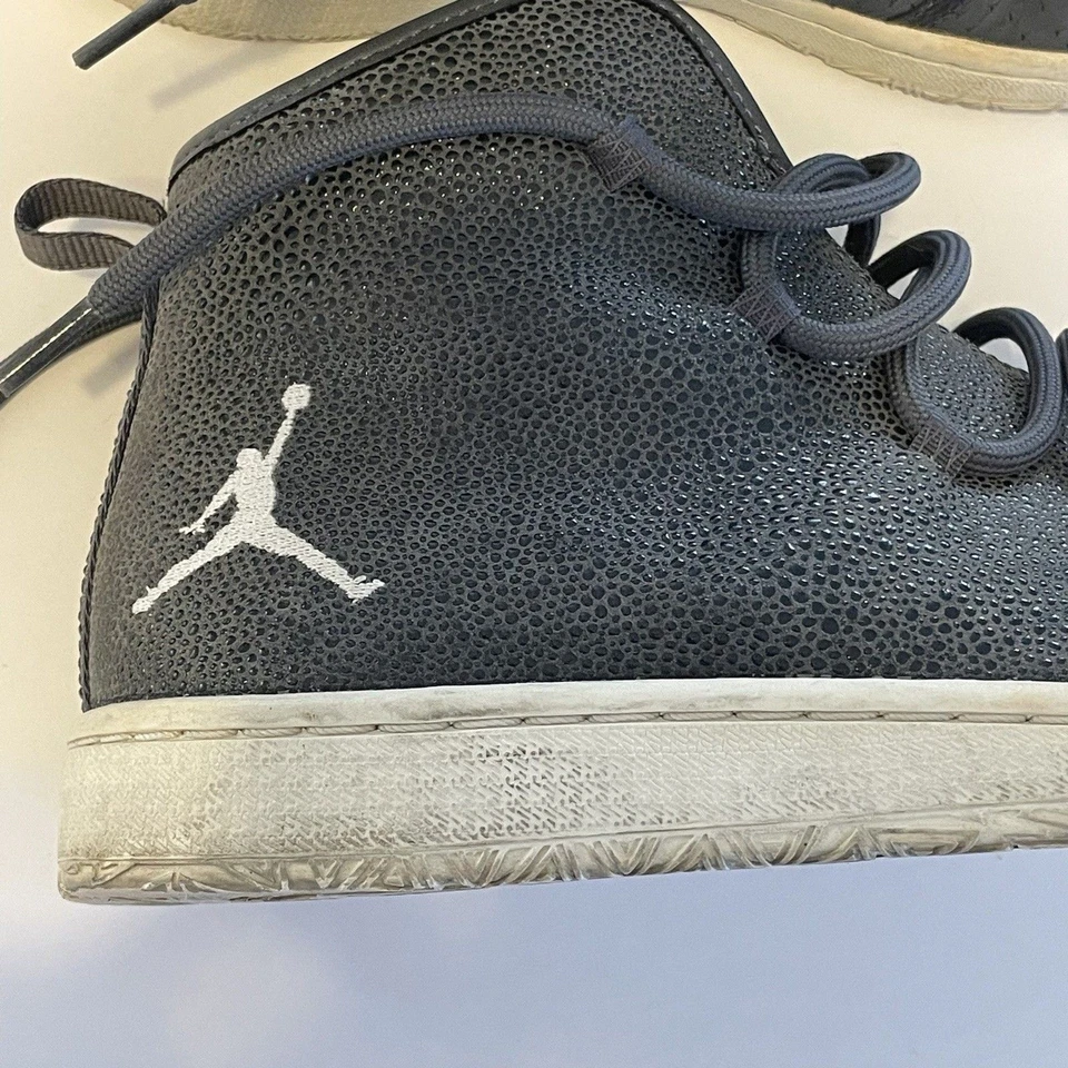 Zapatillas Nike Jordan Galaxy para hombre talla (8) 820255-003 gris oscuro Foto 2 de 4