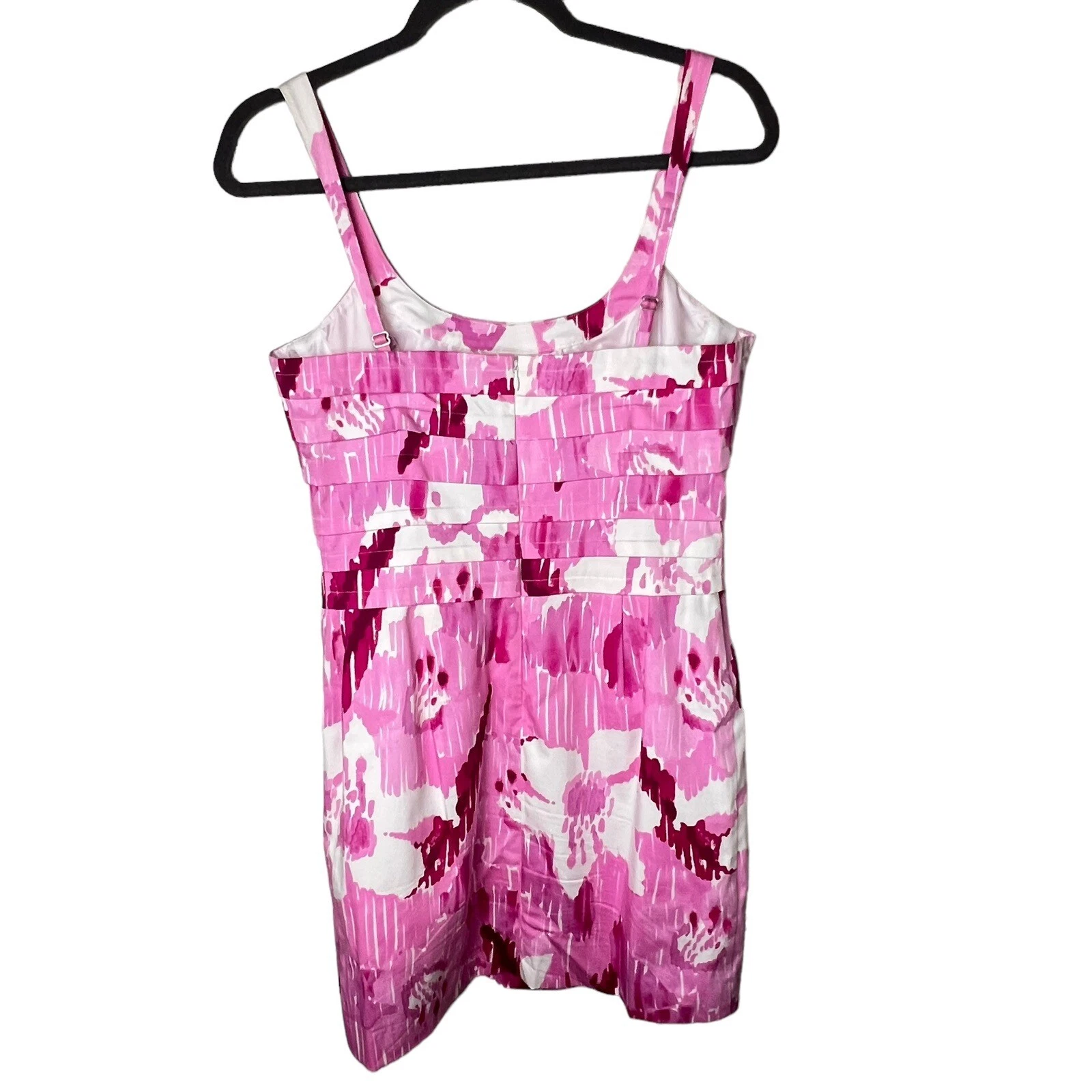 Abito a tubino Calvin Klein senza maniche aderente taglia 6 rosa tutto San Valentino