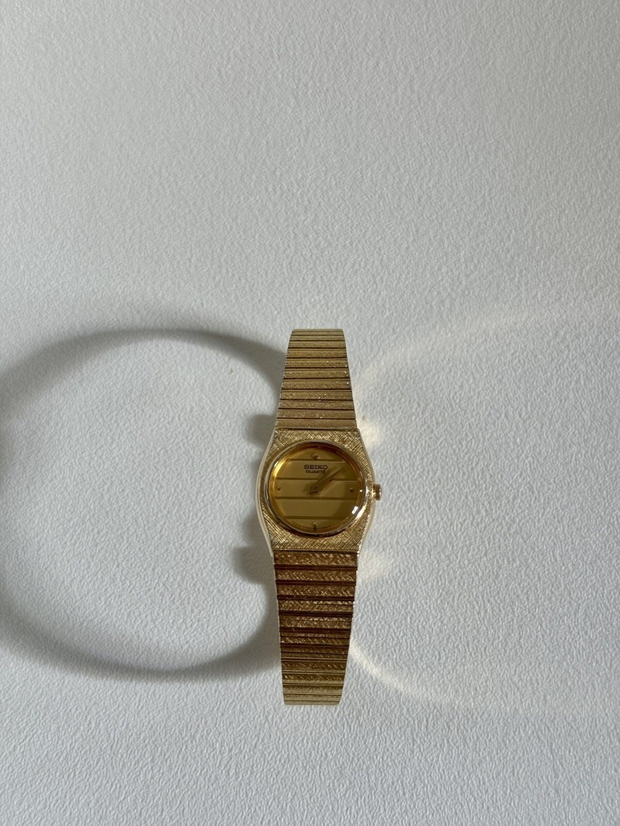 Seiko Quartz Vintage Gold-tone Watch SGP #7320-0120 Japan