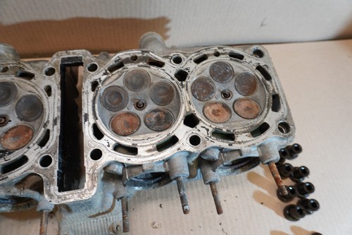 Motor culata Yamaha FZR1000 2GH FZR 1000 GENESIS 1987 - Imagen 20 de 22