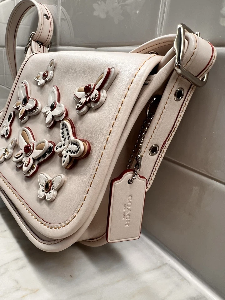 Coach Patricia 18 Butterfly Applique Saddle Crossbody Handbag EXCELLENT pre-owed - Image 3 of 4