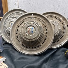 American 60er Jahre Buick Radkappen Radzierblenden 4er Set