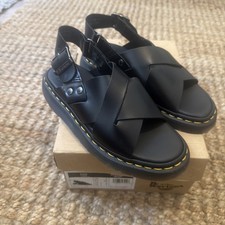 Image of Dr.Martens Zane Black Leather Sandals