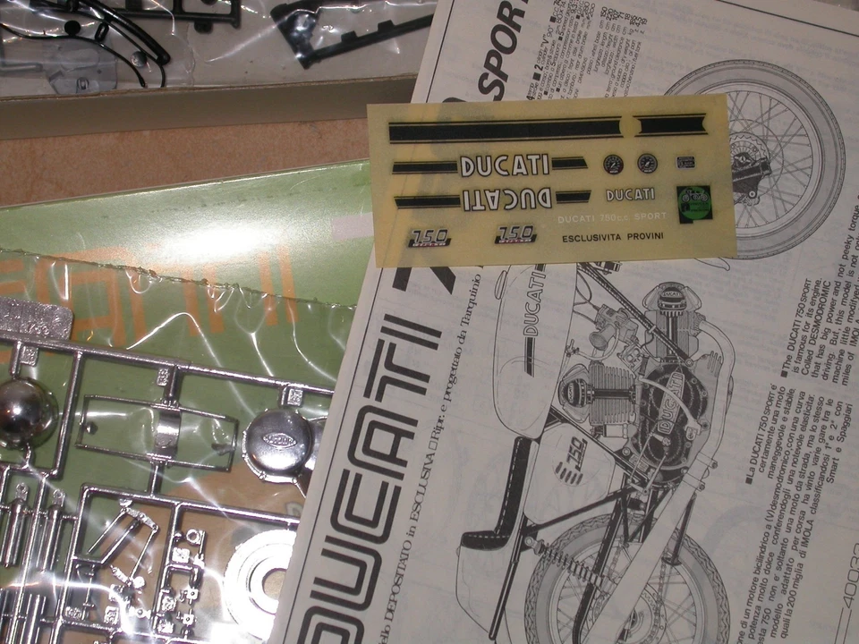 Ducati 750 Sport, Protar, 1:9 - Bild 3 von 3