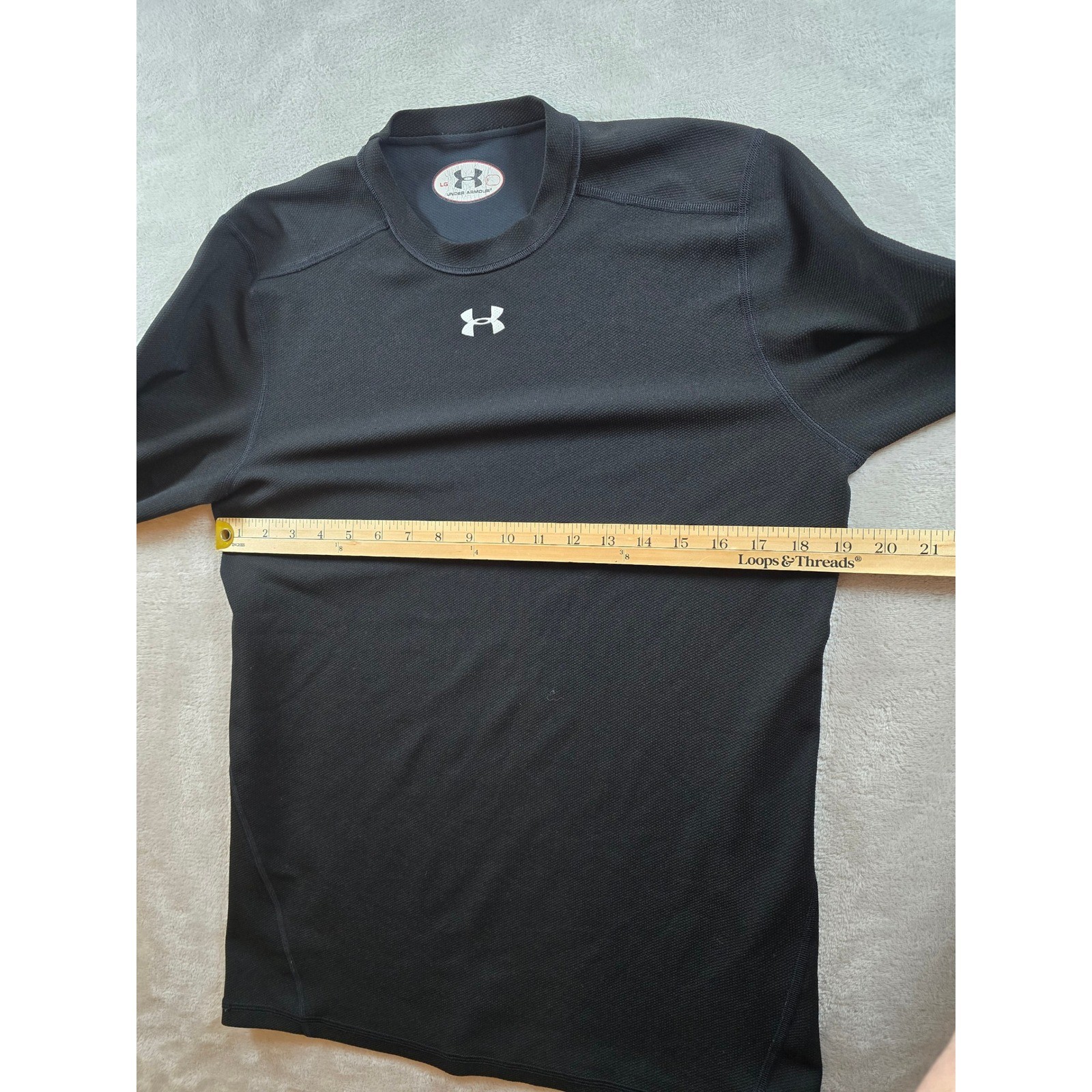 Under Armour Base Layer StayCool Shirt Men L Fit M Black Long Sleeve Compression thumbnail 4