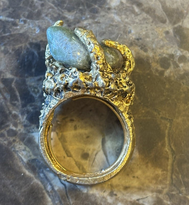 Gold Tone Textured Cocktail Statement Ring Size 5 Oval Gray Stone Prong Set
