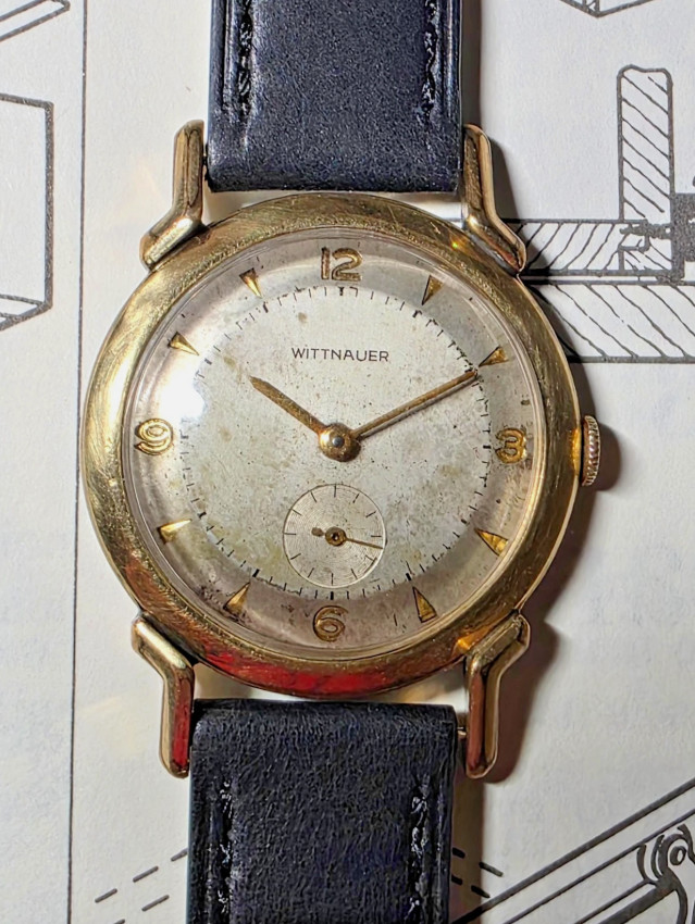 Wittnauer sub-seconds manual wind gold tone men's dress watch with fancy lugs