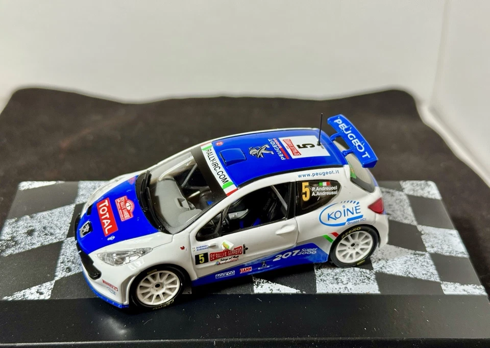 PEUGEOT 207 S2000 #5 P.ANDREUCCI- A.ANDREUSSI RALLYE SANREMO 2010 IXO 1:43 - Immagine 2 di 4