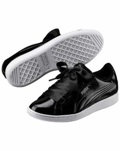 puma women's vikky v2 ribbon p sneakers
