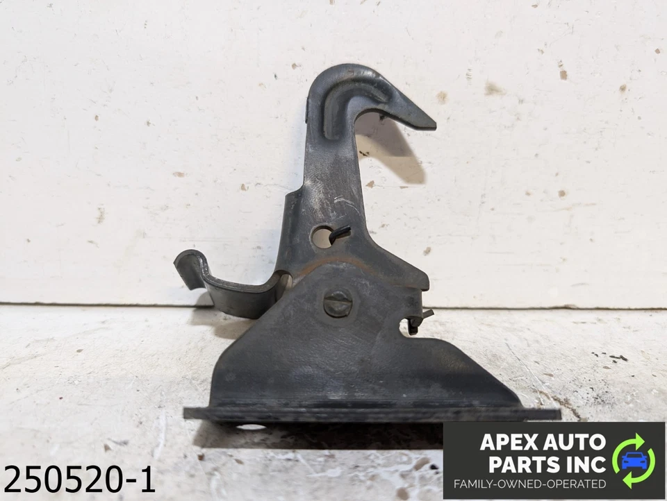 OEM 1992-1999 GMC Yukon 5,7 L PESTILLO DE SEGURIDAD PARA CAPÓ Cuerpo cuadrado Foto 4 de 4