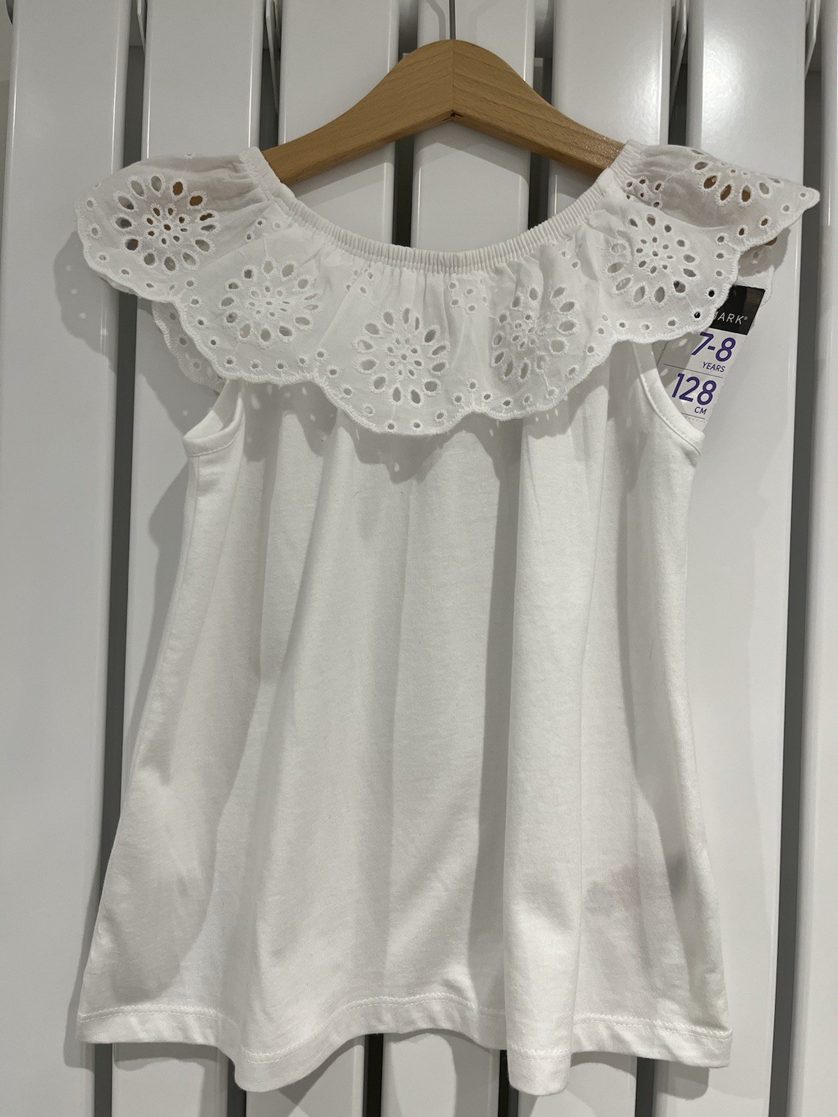 Foto 1 di 4