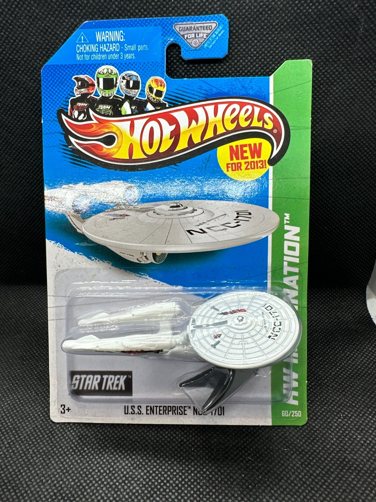 2013 Hot Wheels Star Trek U.S.S. Enterprise NCC-1701 #60 Battle Damage