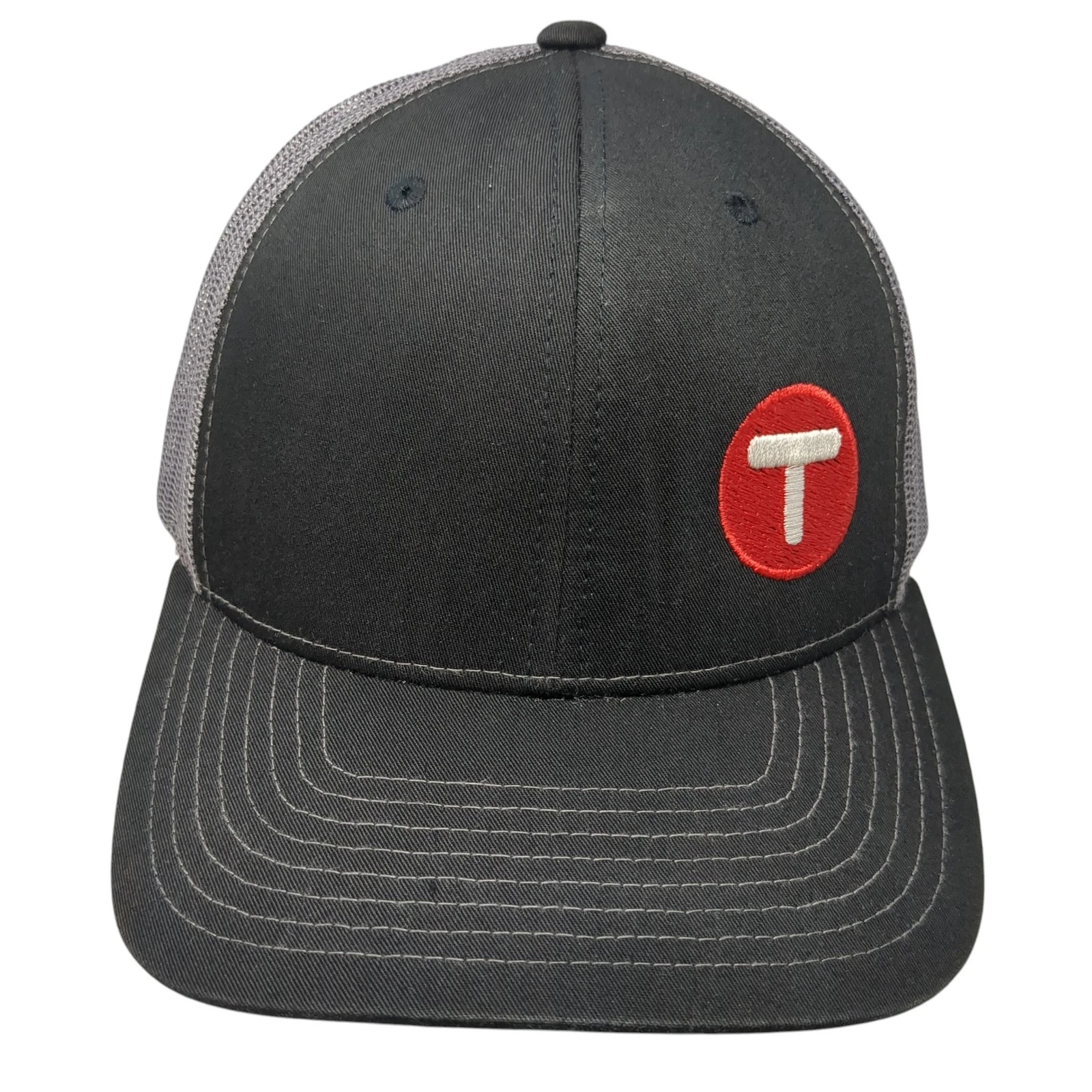 T Logo Snapback Trucker Hat Black One Size Adjustable Mesh Back Richardson