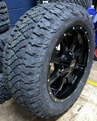 20x9 Moto Metal MO970 Black Wheels 2755520 32 AT Tires 5x5.5 Dodge