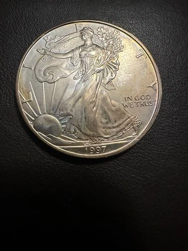 1997 - 1 oz American Silver Eagle Coin - One Troy oz .999 Bullion