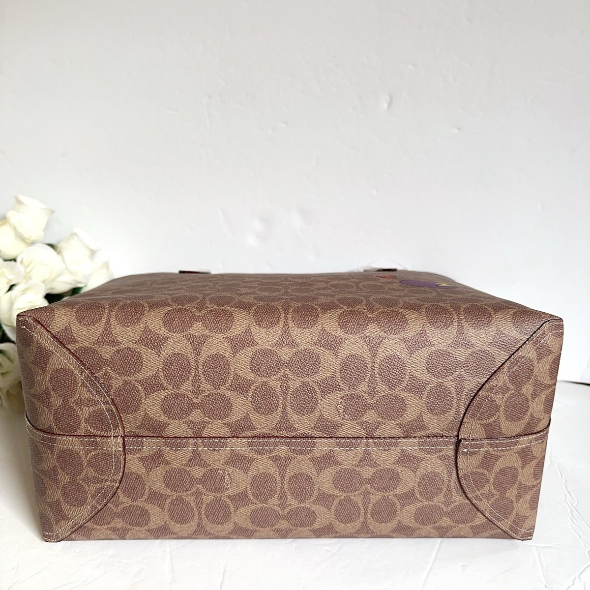 NWT Coach City Tote Bag In Signature Canvas With Sticker