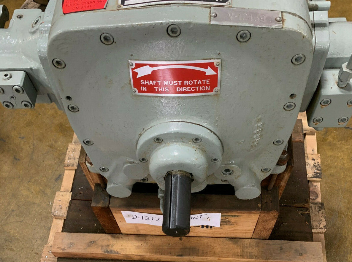 Oilgear D1217 Pump see available models, includes 2 Year Warranty eBay