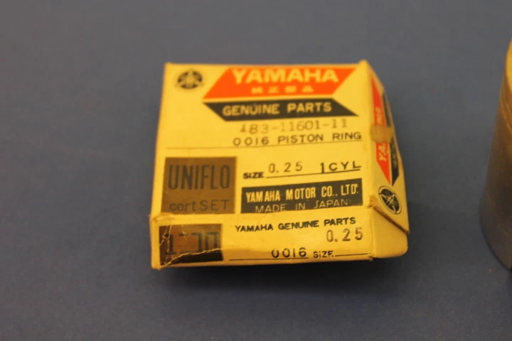 NOS Yamaha AS1 AS2C Piston 183-11635-03 And Ring Set 183-11-11601-11 (1ST O/S) - Image 3 of 4