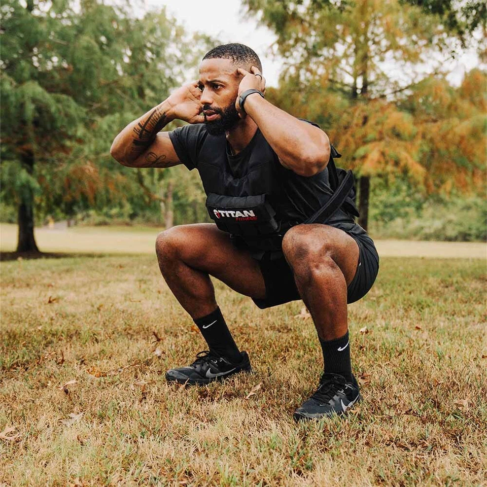 Chaleco de peso ajustable Titan Fitness Elite Series 60 lb, (24) lingotes de 2,5 lb Foto 4 de 4