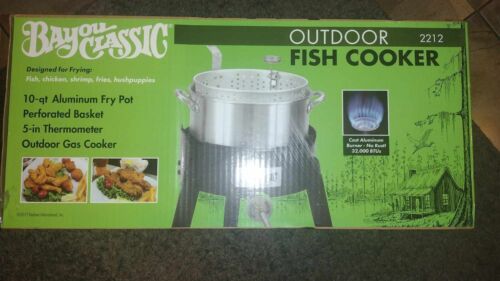 BAYOU CLASSIC OUTDOOR FISH COOKER 10 Qt Aluminum Fry Pot Outdoor Gas Cooker NEW! - Picture 1 of 3