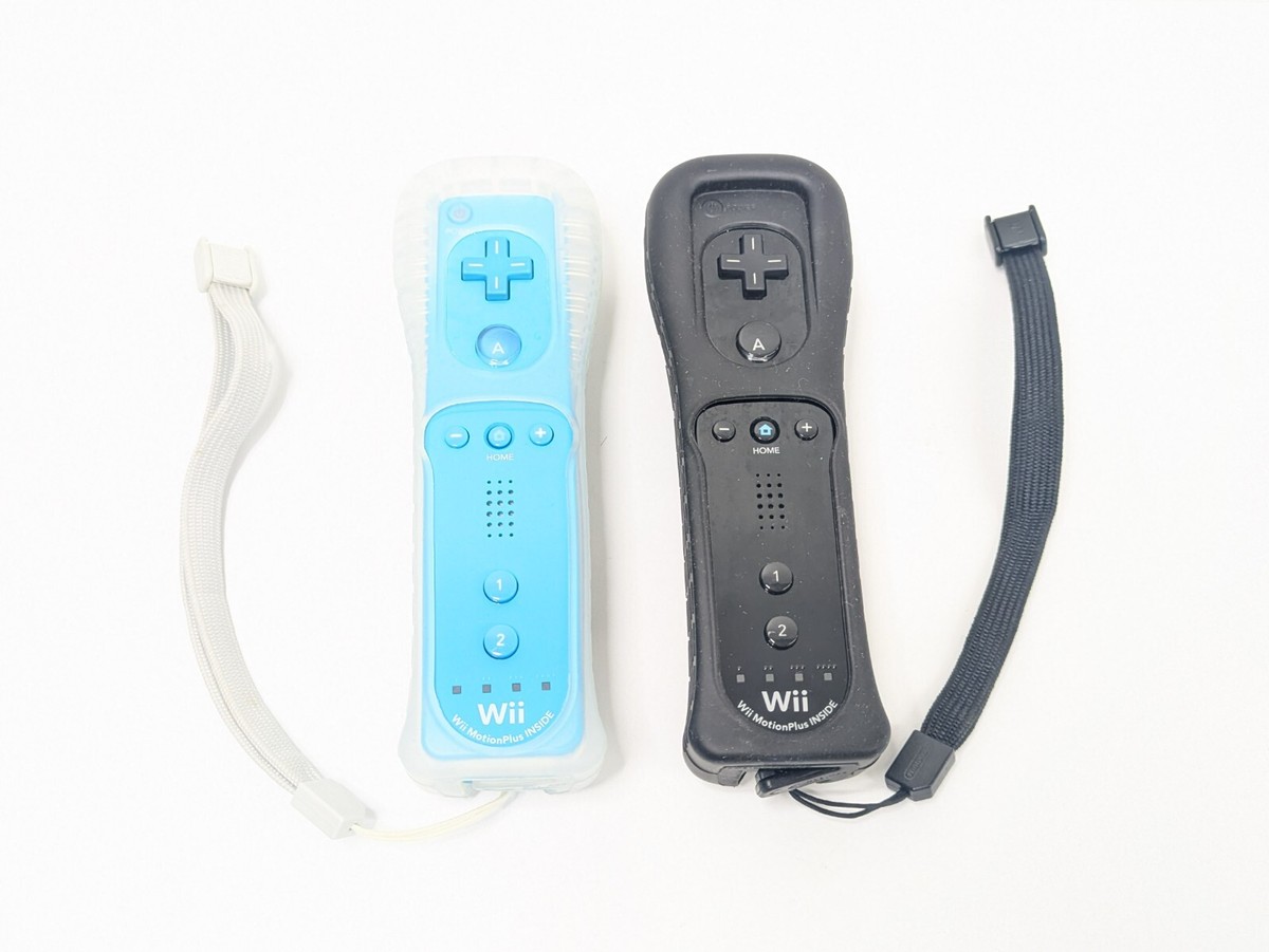 Nintendo Wii Wii Sports Resort and Wii Remote Plus Console