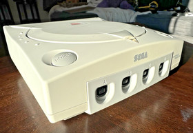 BUNDLE! USA Sega Dreamcast console system, 2 games 1 controller, bass fishing🔥