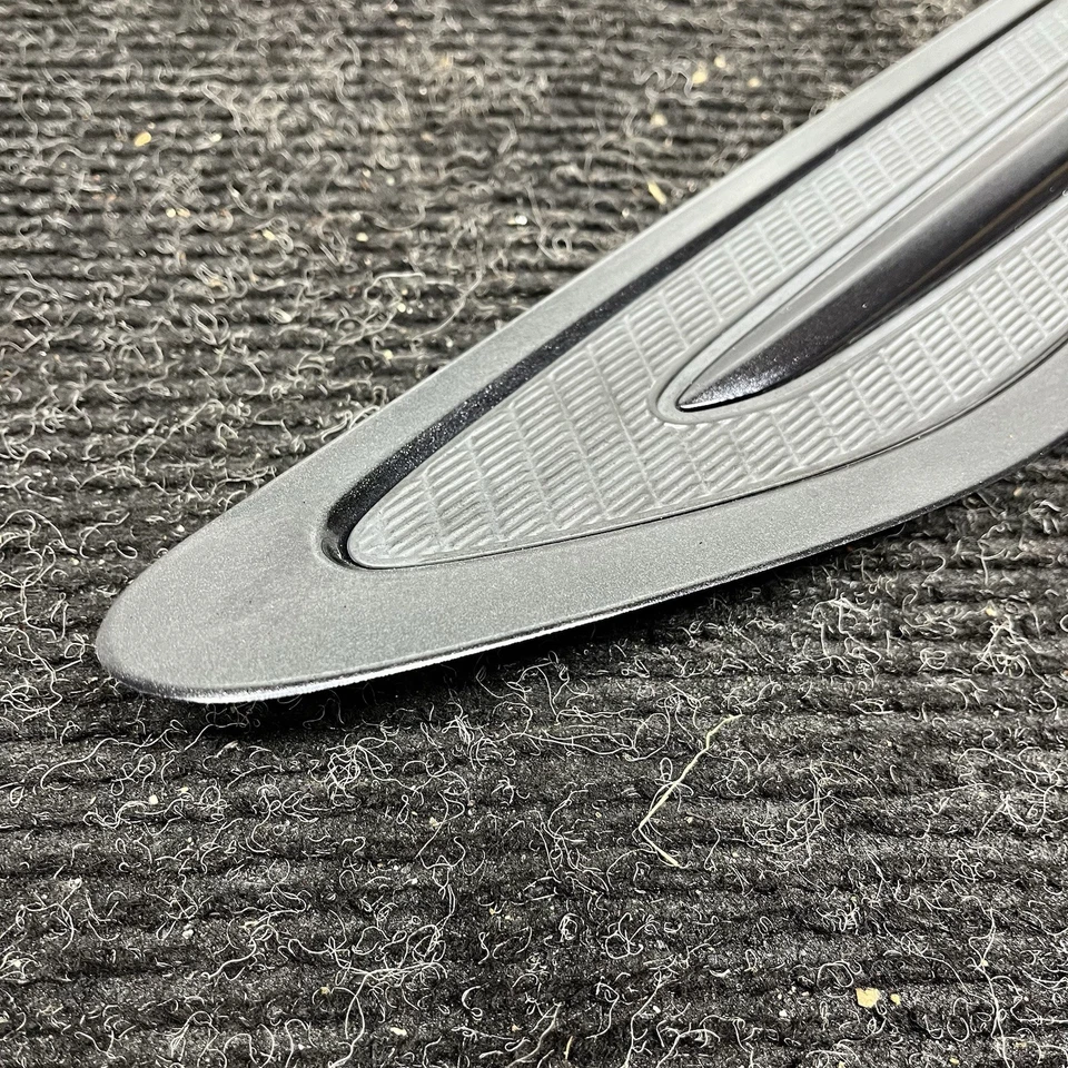 ☑️ 2013-2016 Scion FRS Subaru BRZ 86 OEM Guardabarros Decoración Driver LH Gris Oscuro Foto 2 de 4