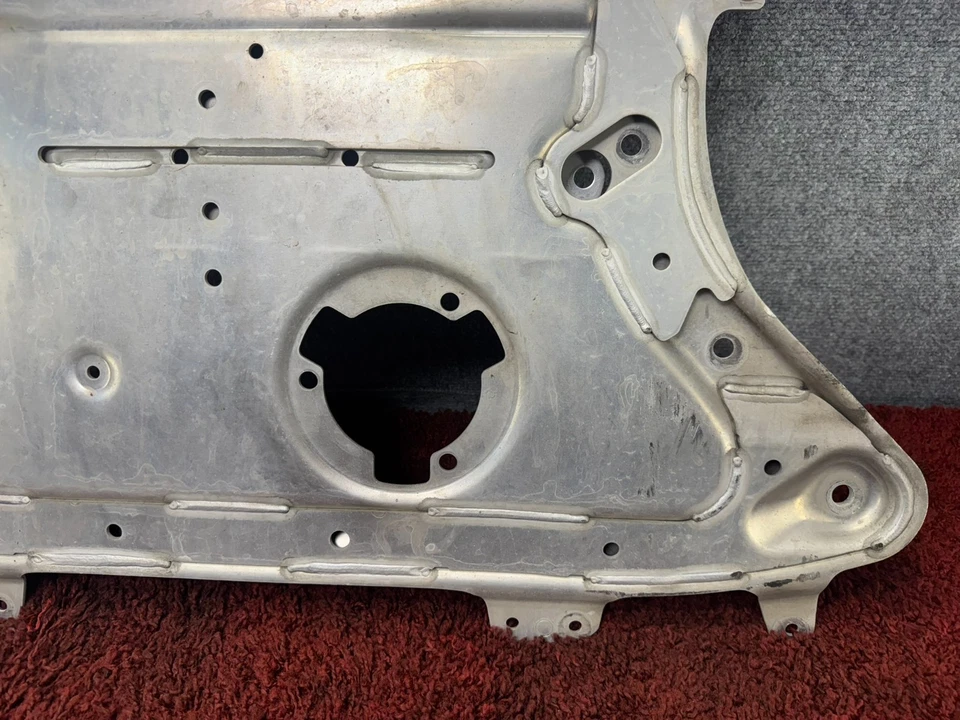 Protector de refuerzo delantero placa de refuerzo travesaño OEM B8 BMW G30 530E Foto 4 de 4